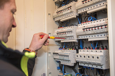 24 Stunden Stoerungsdienst bei EMS Elektrotechnik Stefan Mantel